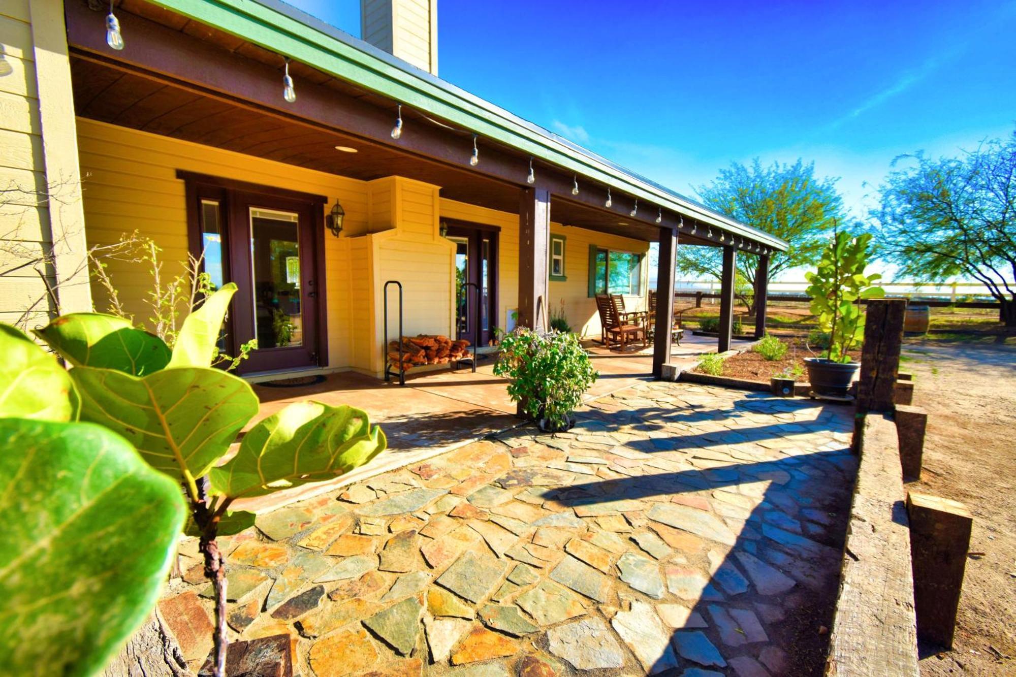 Peppertree Lane Ranch -- Seven-Acre Ranch In The Heart Of Wine Country Hotel Temecula Exterior foto