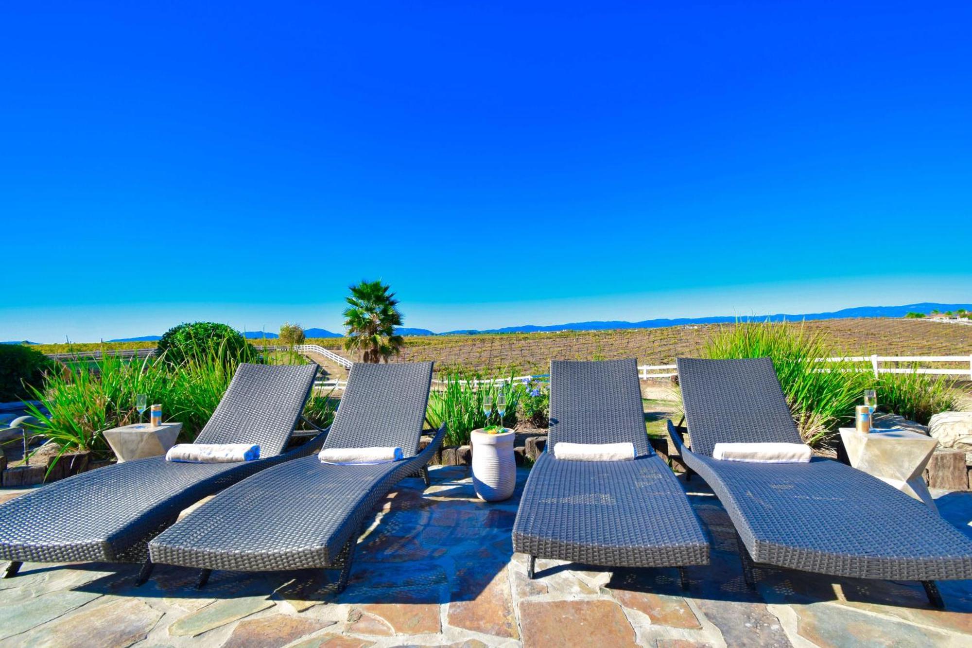 Peppertree Lane Ranch -- Seven-Acre Ranch In The Heart Of Wine Country Hotel Temecula Exterior foto